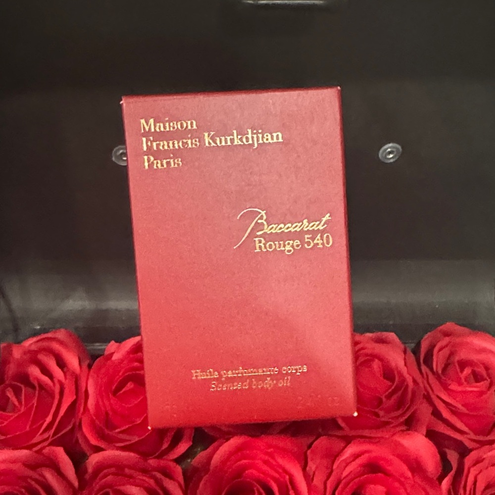 Maison Francis Kurkdjian Red Baccarat Rouge 540 Body Oil box